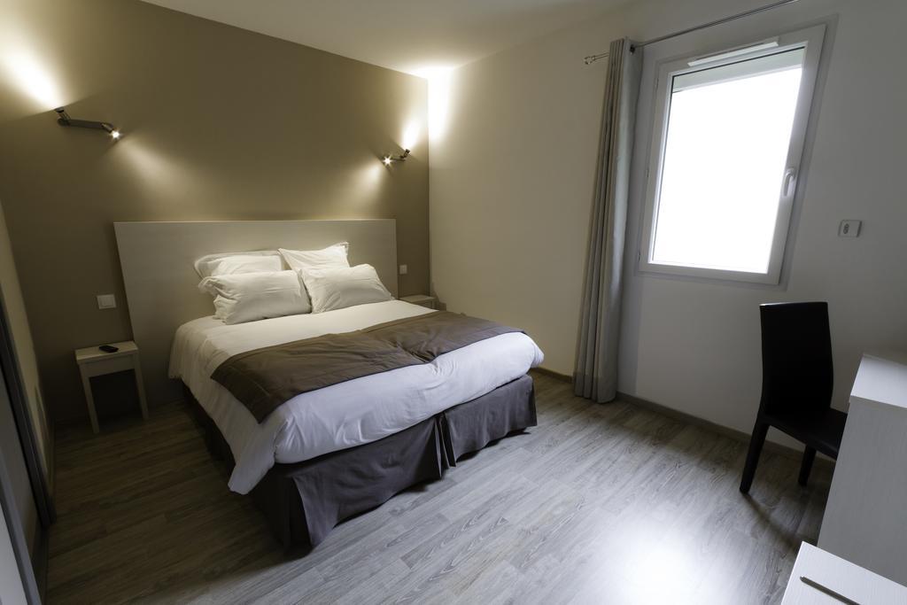 Hotel Les Petits Oreillers Saint-Martin-dʼArdèche Δωμάτιο φωτογραφία