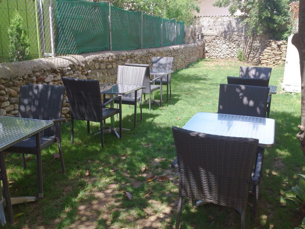 Hotel Les Petits Oreillers Saint-Martin-dʼArdèche Εξωτερικό φωτογραφία