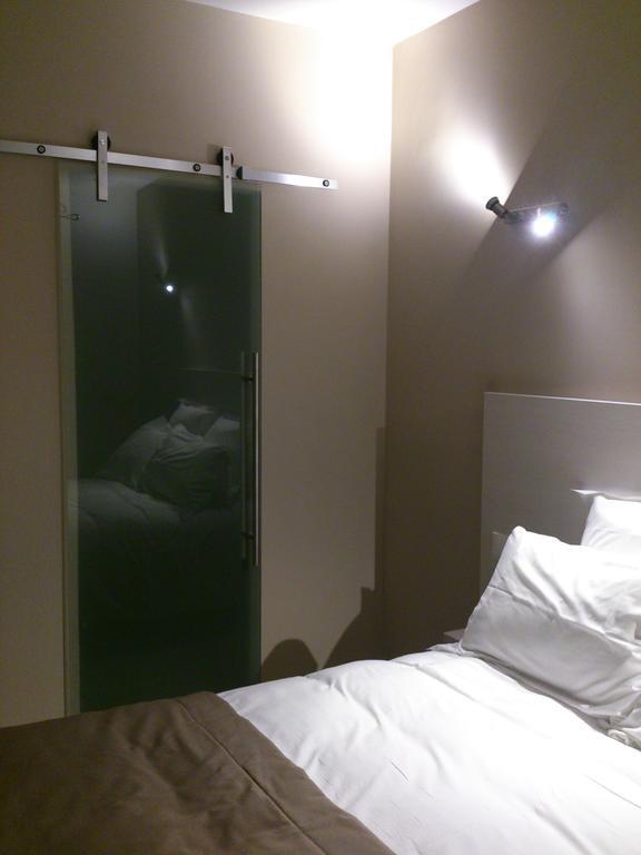 Hotel Les Petits Oreillers Saint-Martin-dʼArdèche Δωμάτιο φωτογραφία